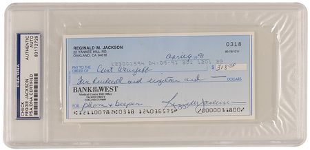 Lot #1570 Reggie Jackson - Image 1