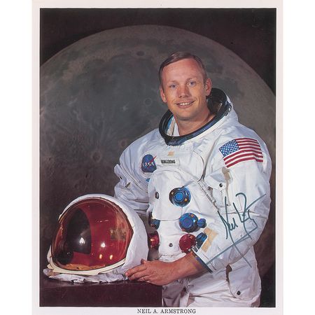 Lot #578 Neil Armstrong Signed Photograph - Image 1