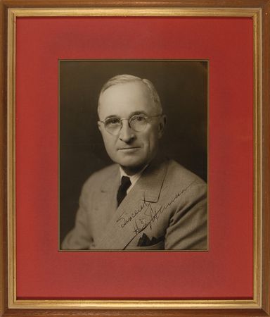 Lot #184 Harry S. Truman Signed Photograph - Image 1