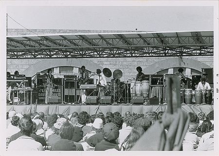 Lot #1016 Newport Jazz Festival: Miles Davis headlines the 1975 Newport Jazz Festival - Image 6
