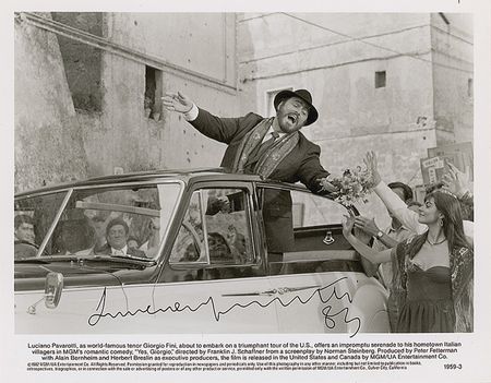 Lot #1169 Luciano Pavarotti Signed Photographs - Image 2