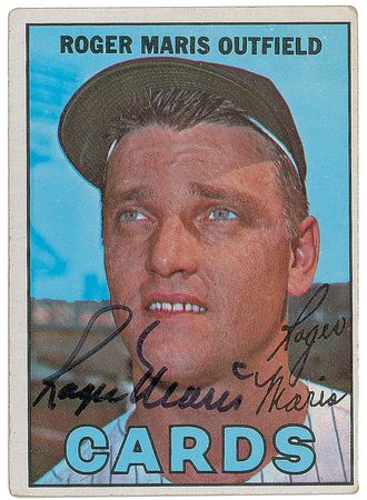 Lot #1572 Roger Maris - Image 1
