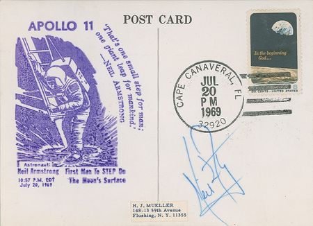 Lot #581 Neil Armstrong: Holographic Apollo 11 postcard from the first man on the moon - Image 1