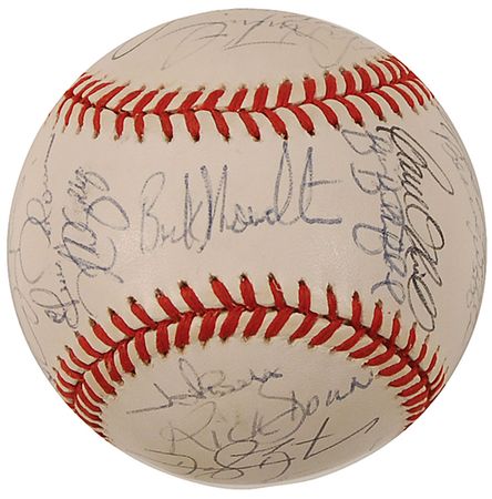 Lot #1549 NY Yankees Baseball - Image 1