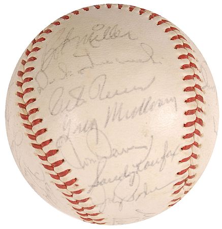Lot #1519 Los Angeles Dodgers Baseball - Image 3