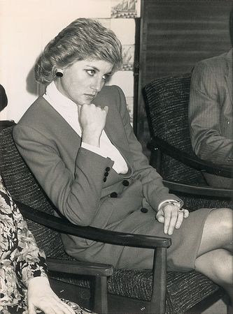 Lot #489 Diana - Image 2