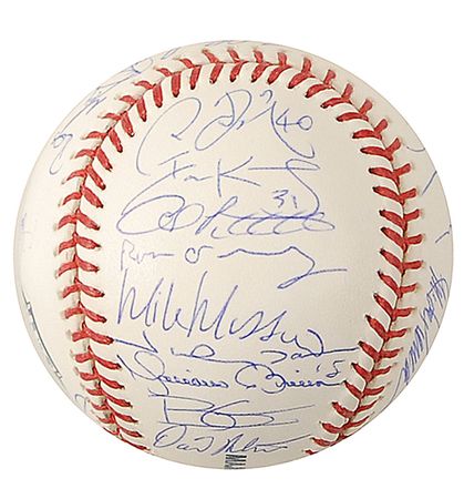 Lot #1588 NY Yankees: Limited edition baseball honoring the final year of Yankee Stadium - Image 1