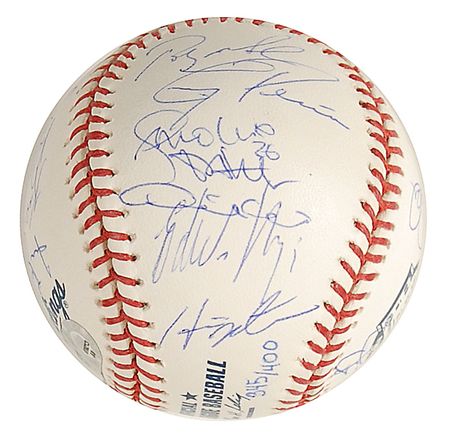 Lot #1588 NY Yankees: Limited edition baseball honoring the final year of Yankee Stadium - Image 2