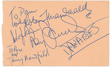 Lot #1115 Billy J. Kramer and the Dakotas Signatures - Image 1