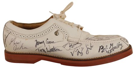 Lot #1541 Golf: PGA Champions Golf Shoe - Image 2
