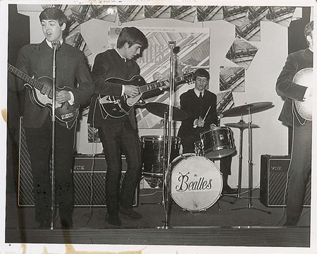 Lot #119 Beatles - Image 1