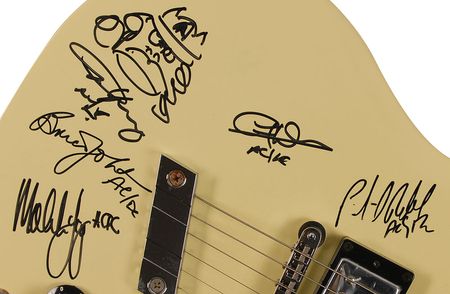 Lot #570 AC/DC - Image 2