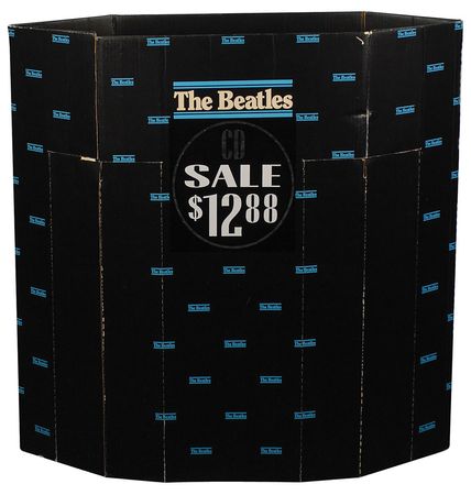 Lot #73 Beatles - Image 2