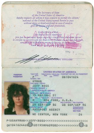Lot #312 Joey Ramone - Image 1