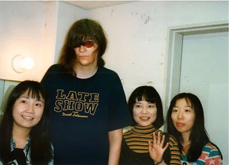 Lot #327 Joey Ramone - Image 3