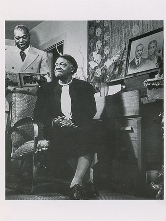 Lot #206 Mary McLeod Bethune Signature - Image 1