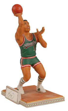 Lot #1556 Oscar Robertson - Image 2