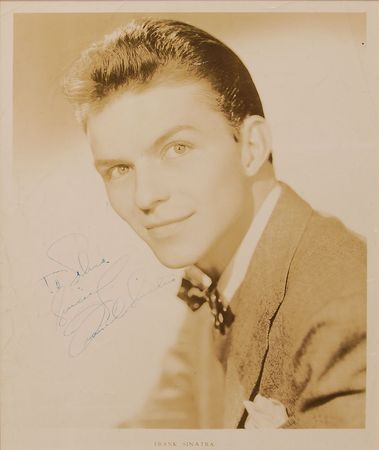 Lot #994 Frank Sinatra: Desirable vintage portrait of ‘Ol’ Blue Eyes’ - Image 2