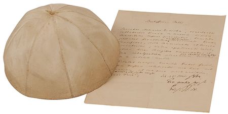 Lot #347 Pope Pius IX: Pius XIâ€™s white solideo from the estate of Baron St John of Fawsley - Image 1