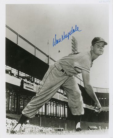 Lot #1486 Don Drysdale Signed Photographs - Image 1