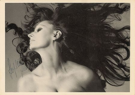 Lot #564 Richard Avedon - Image 1