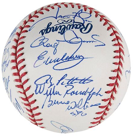 Lot #1567 NY Yankees: Team-signed 2002 Yankees ball full of future Hall of Famers - Image 4