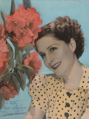 Lot #1119 Norma Shearer Signed Photograph - Image 1