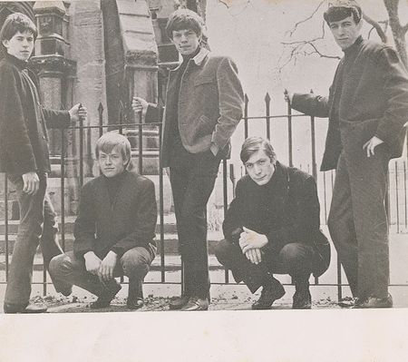 Lot #828 Rolling Stones: Rare promo card beautifully signed by the original line-up - Image 2