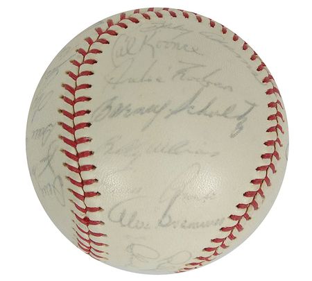 Lot #1384 Chicago Cubs: Scarce 1962 Cubs team-signed baseball, including Hubbs and four Hall of Famers - Image 4
