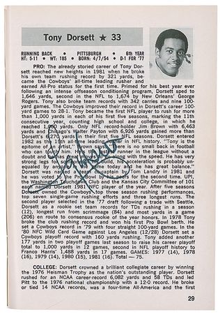 Lot #1463 Dallas Cowboys Media Guide - Image 1