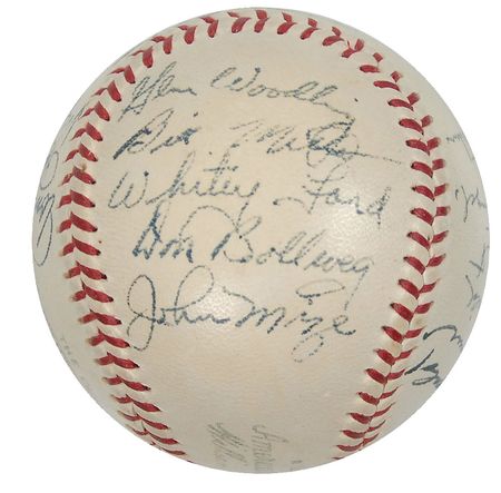 Lot #1397 NY Yankees Baseball - Image 1