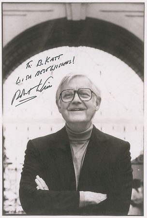 Lot #1283 Robert Wise Signed Photograph - Image 1