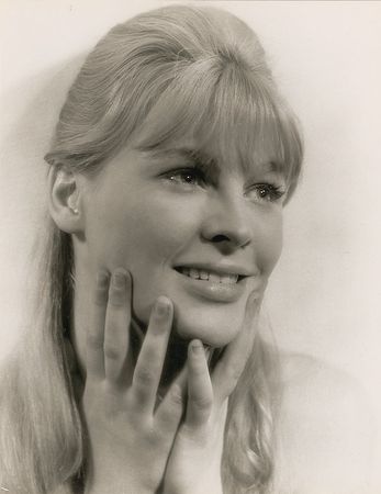 Lot #791 Julie Christie - Image 2