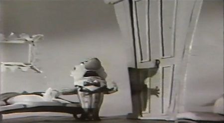 Lot #565 Doeskin Tissues: Mr. Sneezy - Image 3