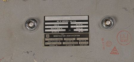 Lot #249 Apollo Rotation Hand Grip Controller - Image 2
