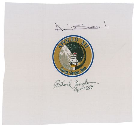 Lot #496 Alan Bean and Richard Gordon - Image 1