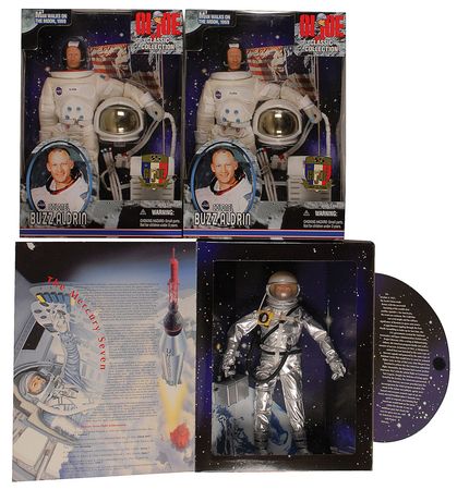 Lot #929 Buzz Aldrin and Mercury Astronaut - Image 2