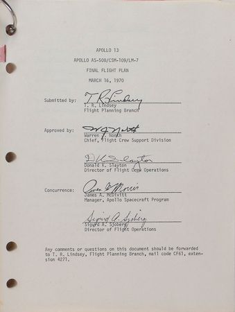 Lot #521 James Lovell and Fred Haise - Image 2