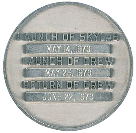 Lot #733 Skylab 1 - Image 2