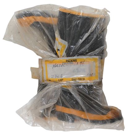 Lot #289 Toxic Fuel Handler's ‘SCAPE’ Suit - Image 5