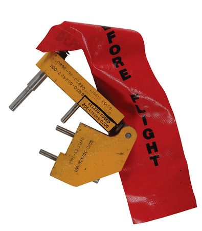 Lot #774 Shuttle Strut Set Assy - Image 5