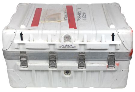 Lot #781 STS-67/Astro-2/Spacelab - Image 1