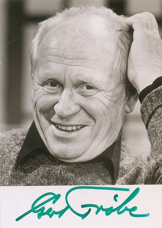 Lot #1167 Gert Frobe Signed Photographs - Image 2