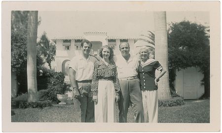 Lot #2127 Al Capone: Exceptional archive originating from Capone's doctorâ??complete with a signed photo and a virtually nonexistent handwritten letterâ??and fascinating private medical correspondence which sheds light upon Capone's battle with neurosyphils - Image 3