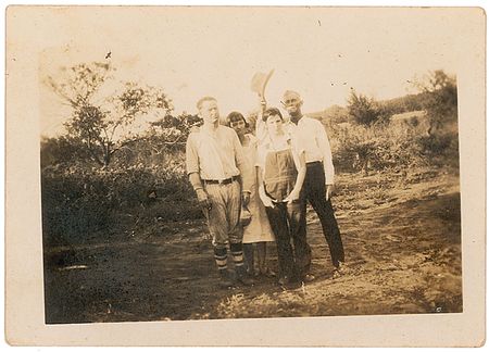 Lot #2098 Bonnie and Emma Parker: Original snapshot of Bonnie and her mother, taken while the outlaws were on the run, and acquired directly from the family - Image 3