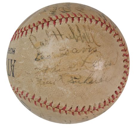 Lot #1405 NY Giants: 1935: Team-signed in 1935, highlighted by Ott and Hubbell - Image 4