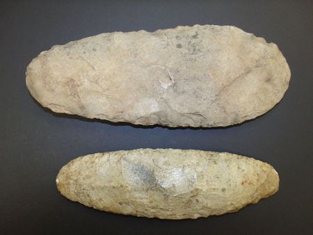 Lot #2077 Native American Artifacts: Agricultural Implements Agricultural Implements - Image 1