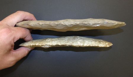 Lot #2077 Native American Artifacts: Agricultural Implements Agricultural Implements - Image 3
