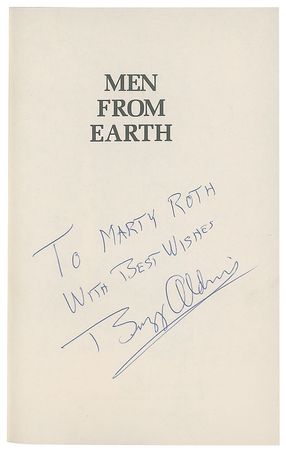 Lot #435 Buzz Aldrin - Image 1