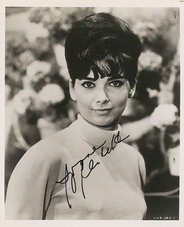 Lot #1270 Suzanne Pleshette Signed Photographs - Image 2